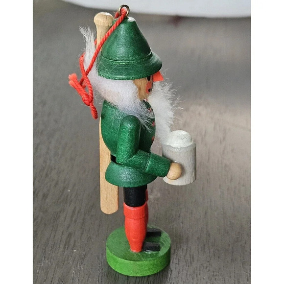 VINTAGE Holzkunst Chr.Ulbricht Green Nutcracker Ornament - Picture 2 of 5